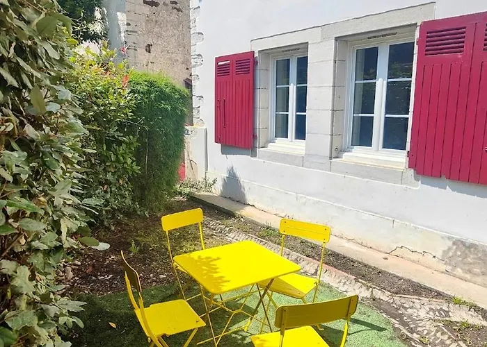 Appartement Bayonne Dans Maison Basque Avec Jardin